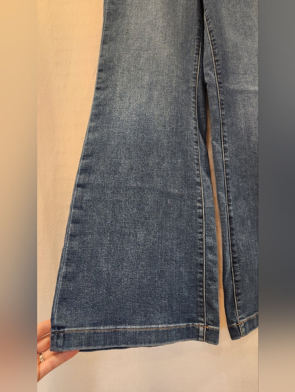 White House Black Market High Rise Mariner Wide Leg Jeans Size 6 - Picture 9 of 10